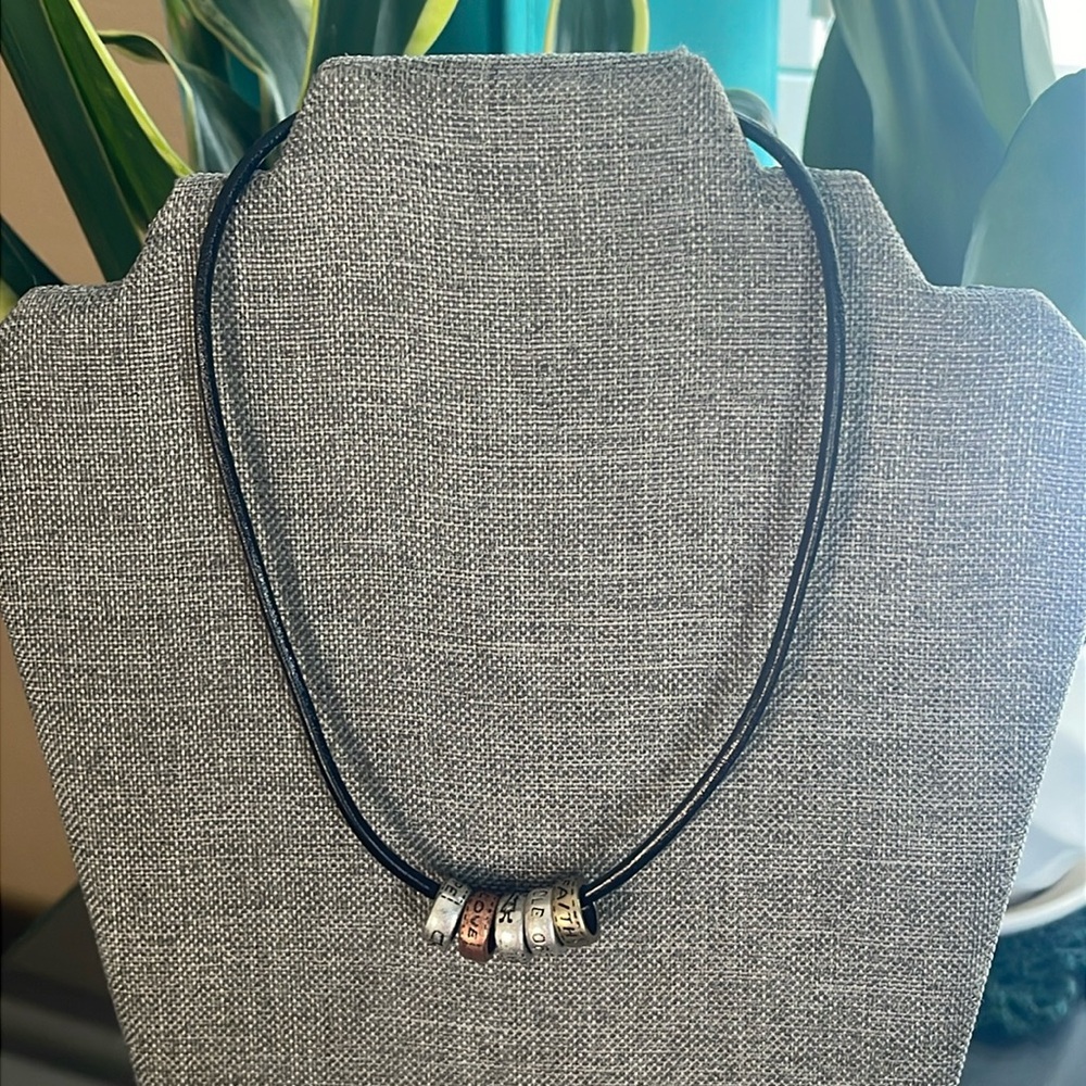 Premier Designs Mixed Metals Circle of Friends Necklace